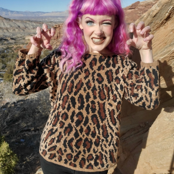 Lauren Ralph Lauren Sweaters - 🐆Ralph Lauren Leopard Print Knit Sweater🐆